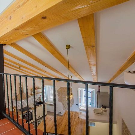 Apartmani Kraj Mora Cres Luaran gambar